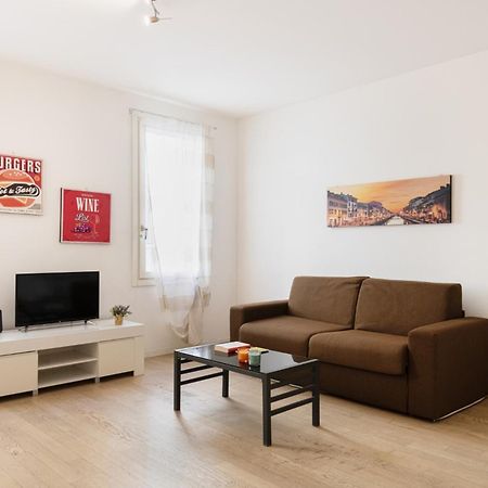 Easylife - Stile E Comfort Sui Navigli Appartement Milaan Buitenkant foto